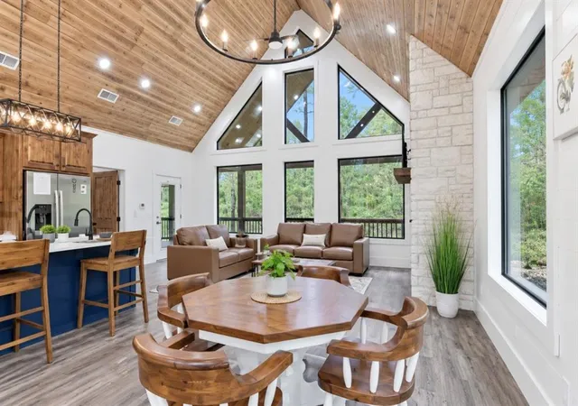 Photo 3 of Sale Pending at 139 Fiery Fern Trl, Broken Bow, OK 74728 | MLS# 1247975 | Listing updated on 2026-09-15