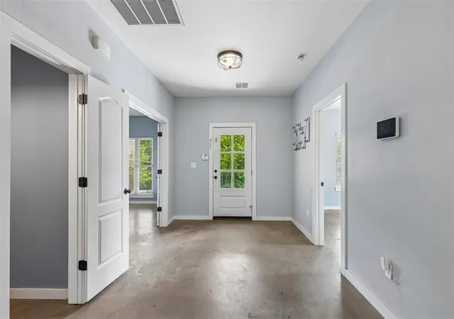 Photo 4 of Single family home for sale at 551 W 9th Avenue, Bristow, OK 74010 | MLS# 1247980 | Listing updated on 2026-09-06