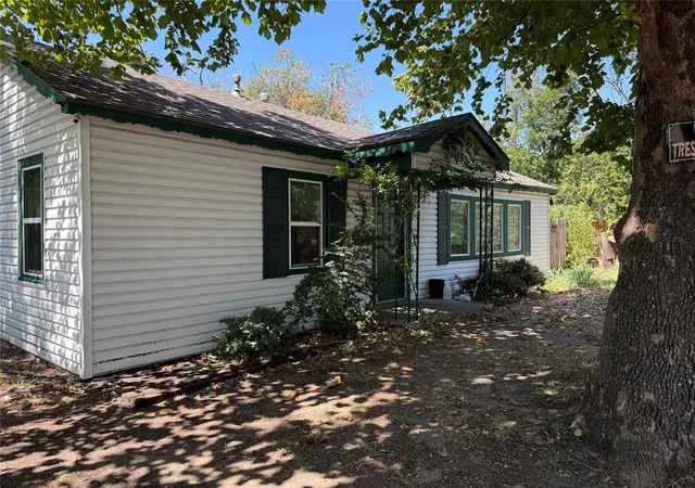 Photo 2 of Single family home for sale at 148 Reed Ave, Norman, OK 73071 | MLS# 1247991 | Listing updated on 2026-09-05