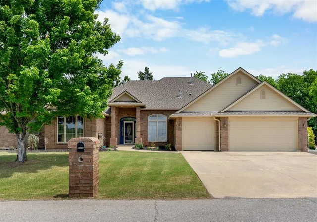 Photo 1 of Single family home for sale at 44743 Kingsbury Ln, Shawnee, OK 74801 | MLS# 1248001 | Listing updated on 2026-09-06