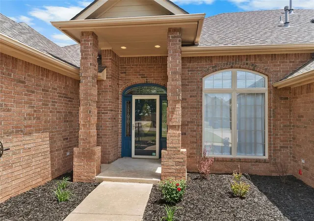 Photo 3 of Single family home for sale at 44743 Kingsbury Ln, Shawnee, OK 74801 | MLS# 1248001 | Listing updated on 2026-09-06