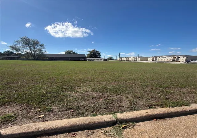 Photo 1 of Land for sale at 0 S Park Dr, Broken Bow, OK 74728 | MLS# 1248005 | Listing updated on 2026-10-14