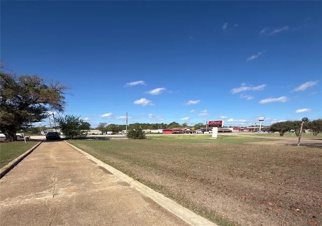 Photo 4 of Land for sale at 0 S Park Dr, Broken Bow, OK 74728 | MLS# 1248005 | Listing updated on 2026-10-14