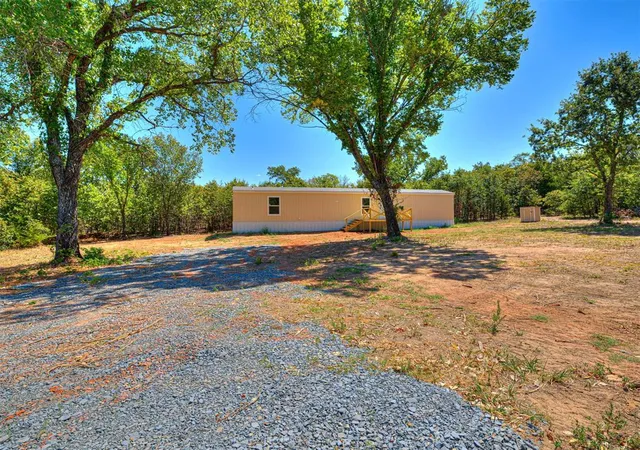 Photo 1 of Single family home for sale at 333073 E 1000 Road, Harrah, OK 73045 | MLS# 1248022 | Listing updated on 2026-09-21