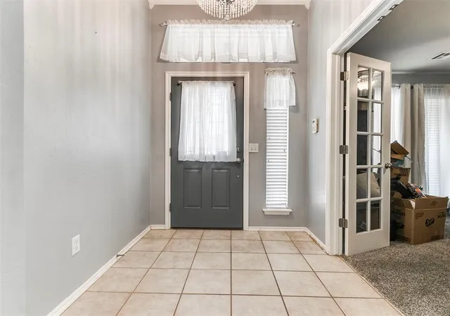 Photo 2 of Single family home for sale at 2809 Wheatland Dr, Norman, OK 73071 | MLS# 1248035 | Listing updated on 2026-09-08