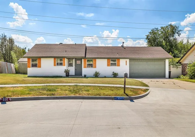 Photo 3 of Sale Pending at 604 Sw 27th Street, Moore, OK 73160 | MLS# 1248042 | Listing updated on 2026-09-14