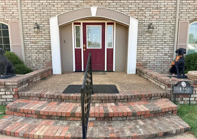 Photo 2 of Single family home for sale at 116 Caulder Dr, Chickasha, OK 73018 | MLS# 1248047 | Listing updated on 2026-10-08
