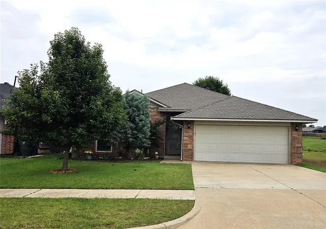 Photo 2 of Single family home for sale at 10822 Turtle Back Dr, Oklahoma City, OK 73130 | MLS# 1248063 | Listing updated on 2026-09-08