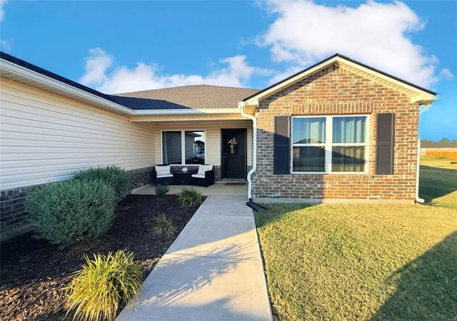 Photo 2 of Single family home for sale at 43230 Prairie Ranch Rd, Shawnee, OK 74804 | MLS# 1248076 | Listing updated on 2026-09-15