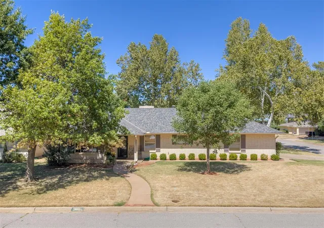 Photo 3 of Sale Pending at 3601 Nw 69th Street, Oklahoma City, OK 73116 | MLS# 1248084 | Listing updated on 2026-09-18