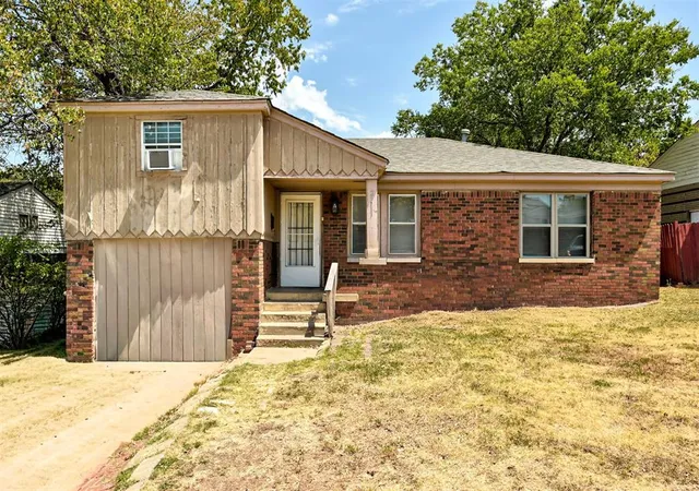 Photo 1 of Single family home for sale at 2111 Ne 26th Street, Oklahoma City, OK 73111 | MLS# 1248085 | Listing updated on 2026-09-08