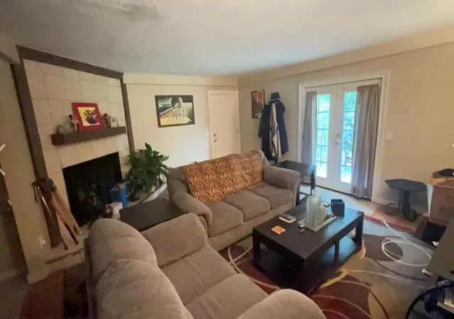 Listing Photo 2 - Condo for sale in building located at 6010 NW Expy St, Oklahoma City, OK 73132 - Unit #D