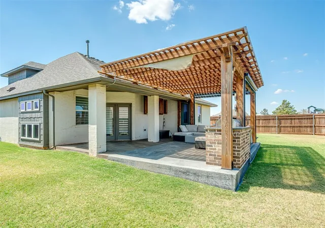 Photo 2 of Single family home for sale at 15816 Cabo Ct, Edmond, OK 73013 | MLS# 1248107 | Listing updated on 2026-10-05