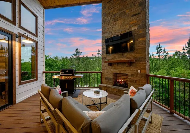 Photo 3 of Sale Pending at 1632 N Lukfata Trl Rd, Hochatown, OK 74728 | MLS# 1248110 | Listing updated on 2026-09-23