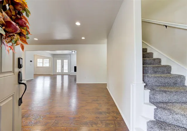Photo 4 of Sale Pending at 3200 Brookhollow Rd, Oklahoma City, OK 73120 | MLS# 1248141 | Listing updated on 2026-09-08