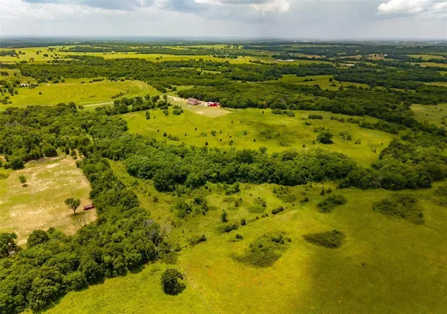 Photo 3 of Sale Pending at 11853 Ns 3600 Rd, Seminole, OK 74868 | MLS# 1248150 | Listing updated on 2026-10-03