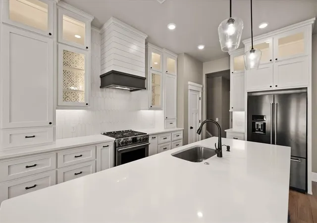 Photo 2 of Single family home for sale at 10820 Wild Horse Crk Dr, Yukon, OK 73099 | MLS# 1248154 | Listing updated on 2026-10-07