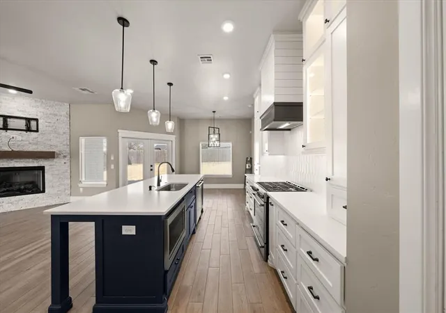 Photo 3 of Single family home for sale at 10820 Wild Horse Crk Dr, Yukon, OK 73099 | MLS# 1248154 | Listing updated on 2026-10-07