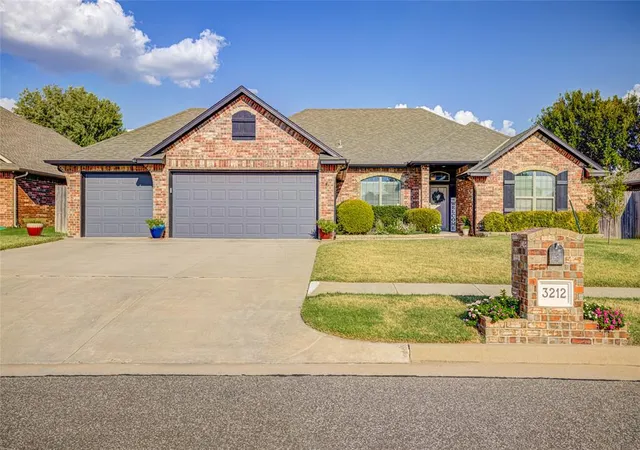 Photo 1 of Single family home for sale at 3212 Pin Oak Rd, Oklahoma City, OK 73170 | MLS# 1248172 | Listing updated on 2026-09-23