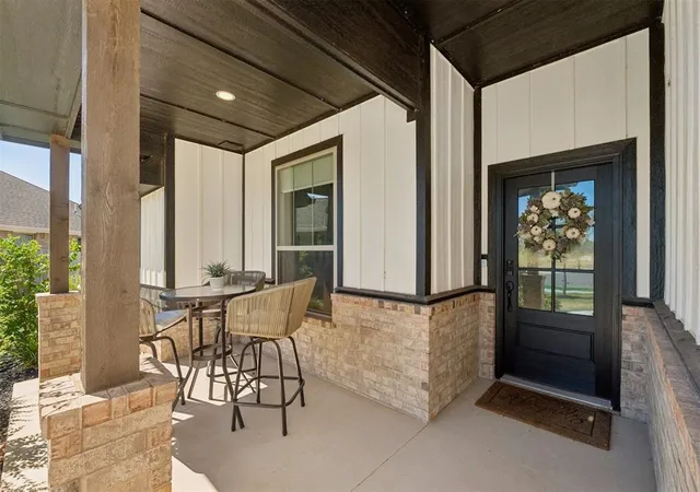 Photo 3 of Single family home for sale at 3405 Broadmoore Dr, Oklahoma City, OK 73160 | MLS# 1248179 | Listing updated on 2026-10-07