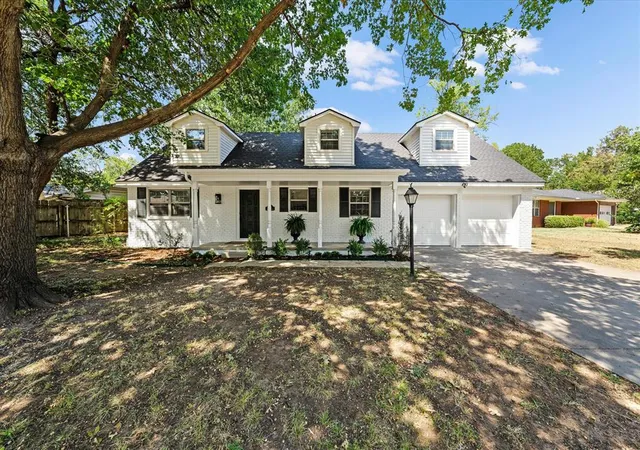 Photo 1 of Single family home for sale at 1632 Rosemont Dr, Norman, OK 73072 | MLS# 1248195 | Listing updated on 2026-10-13