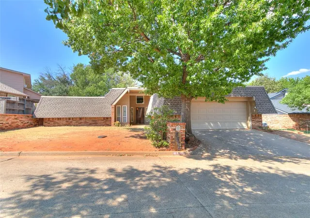 Photo 1 of Sale Pending at 8905 Stanford Ct, Oklahoma City, OK 73132 | MLS# 1248241 | Listing updated on 2026-09-17
