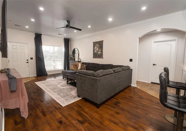 Photo 2 of Single family home for sale at 621 Sally Ct, Moore, OK 73160 | MLS# 1248272 | Listing updated on 2026-10-04