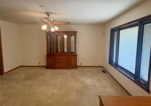 Photo 3 of Single family home for sale at 412 S 25th Street, Clinton, OK 73601 | MLS# 1248276 | Listing updated on 2026-09-16