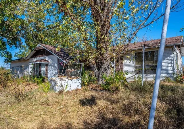 Photo 3 of Sale Pending at 12654 County Rd 3580, Ada, OK 74820 | MLS# 1248281 | Listing updated on 2026-09-20