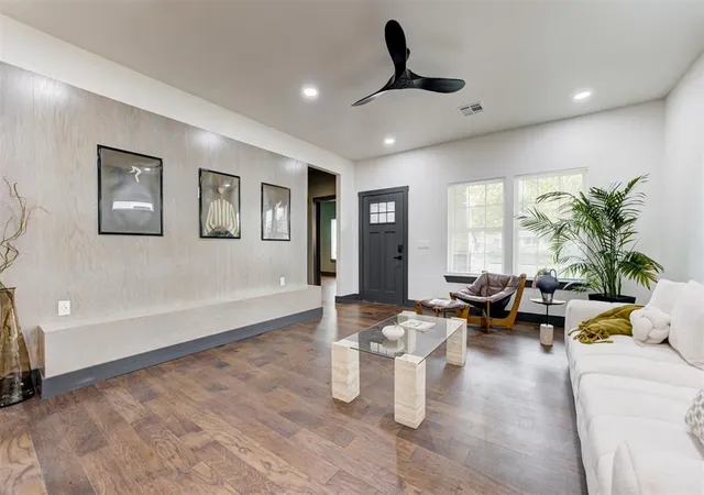Photo 1 of Single family home for sale at 2114 N Fonshill Ave, Oklahoma City, OK 73111 | MLS# 1248300 | Listing updated on 2026-10-20