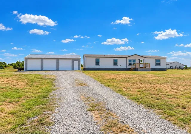 Photo 1 of Single family home for sale at 4569 Cumberland Farm Cir, Guthrie, OK 73044 | MLS# 1248314 | Listing updated on 2026-10-05