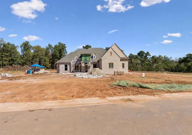 Photo 2 of Single family home for sale at 13197 Lost Crk Trl, Edmond, OK 73034 | MLS# 1248336 | Listing updated on 2026-09-19