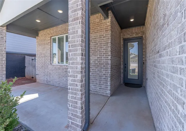 Photo 3 of Single family home for sale at 8332 NW 151st Terrace, Edmond, OK 73013 | MLS# 1248350 | Listing updated on 2026-10-06