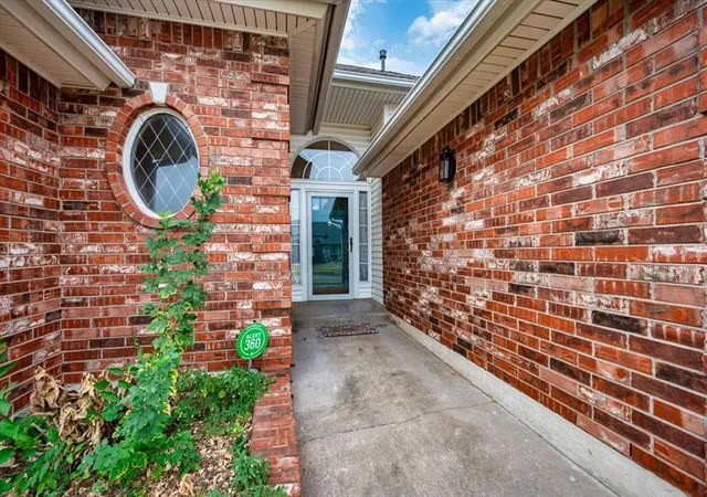 Photo 3 of Single family home for sale at 620 SW 154th Place, Oklahoma City, OK 73170 | MLS# 1248353 | Listing updated on 2026-09-12