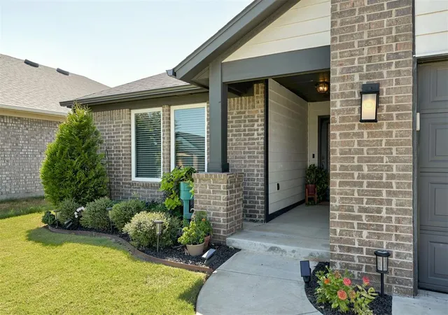 Photo 3 of Single family home for sale at 16136 Quiet Storm Dr, Oklahoma City, OK 73170 | MLS# 1248372 | Listing updated on 2026-10-06