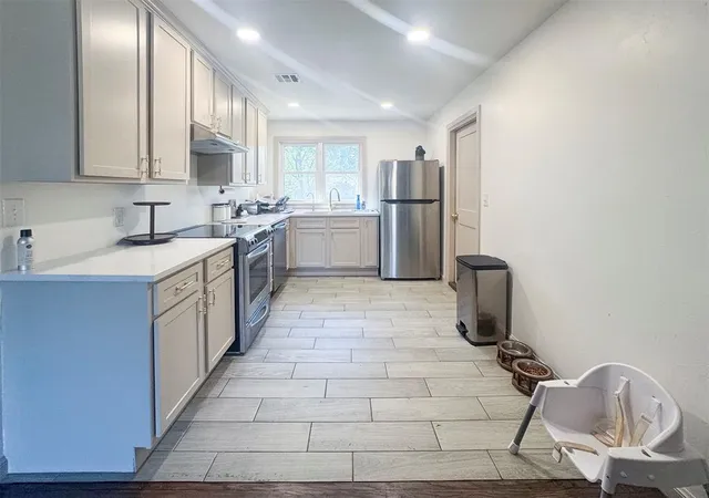 Photo 3 of Sale Pending at 736 NW 88th Street, Oklahoma City, OK 73114 | MLS# 1248405 | Listing updated on 2026-09-18
