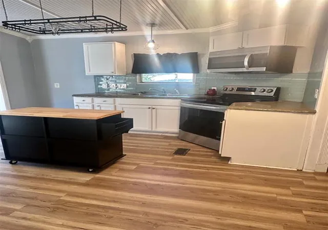 Photo 4 of Single family home for sale at 9100 Hollow Rd, Newalla, OK 74857 | MLS# 1248409 | Listing updated on 2026-09-18