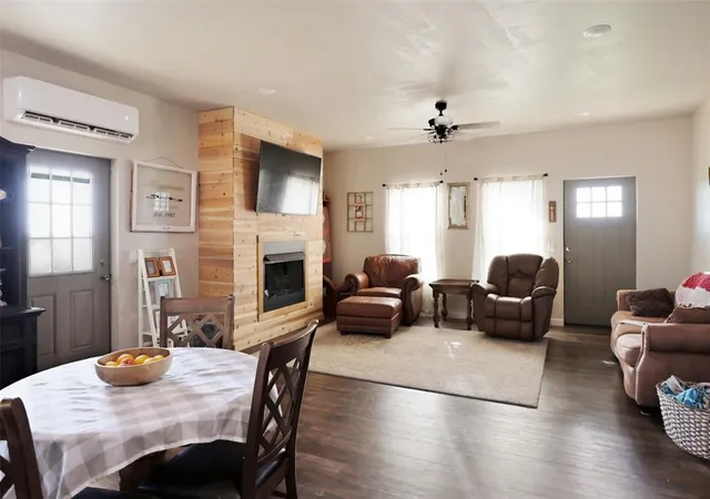 Photo 4 of Single family home for sale at 16721 Dover Rd, Crescent, OK 73028 | MLS# 1248411 | Listing updated on 2026-09-18