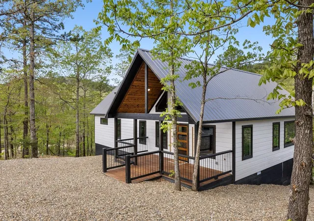 Photo 2 of Single family home for sale at 245 Western Maple Trl, Broken Bow, OK 74728 | MLS# 1248448 | Listing updated on 2026-10-15