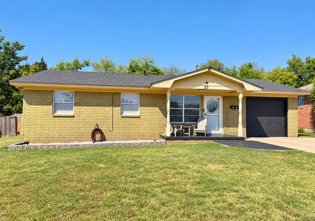 Photo 1 of Sale Pending at 23 Seneca Dr, Shawnee, OK 74801 | MLS# 1248450 | Listing updated on 2026-10-08