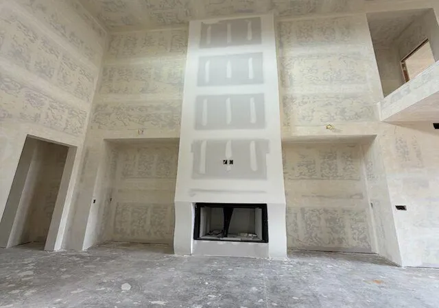 Photo 4 of Single family home for sale at 4305 Rustic Trl, Moore, OK 73160 | MLS# 1248469 | Listing updated on 2026-10-07
