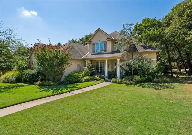 Photo 1 of Single family home for sale at 3517 River Downs Dr, Edmond, OK 73034 | MLS# 1248483 | Listing updated on 2026-09-18