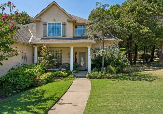Photo 2 of Single family home for sale at 3517 River Downs Dr, Edmond, OK 73034 | MLS# 1248483 | Listing updated on 2026-09-18