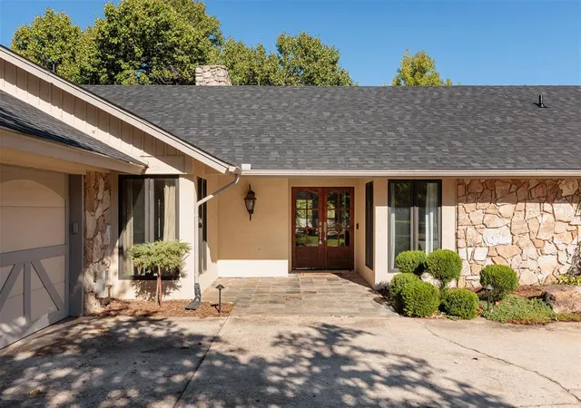 Single family home for sale at 11028 Maple Grv, Oklahoma City, OK 73120 | MLS# 1248495