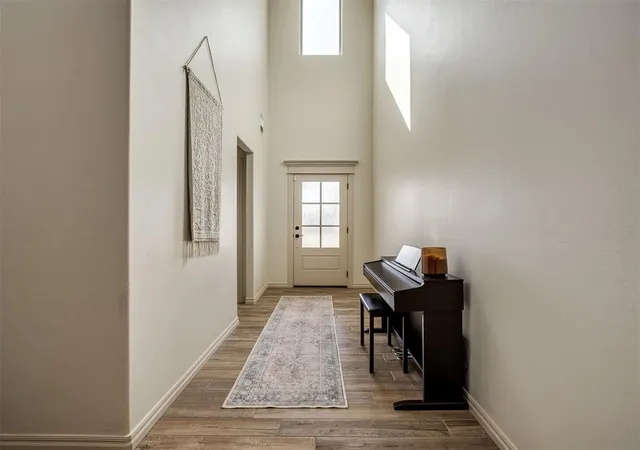 Photo 3 of Single family home for sale at 9200 Lupine Rd, Yukon, OK 73099 | MLS# 1248516 | Listing updated on 2026-09-25