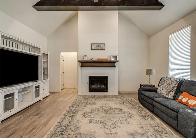 Photo 4 of Single family home for sale at 9200 Lupine Rd, Yukon, OK 73099 | MLS# 1248516 | Listing updated on 2026-09-25