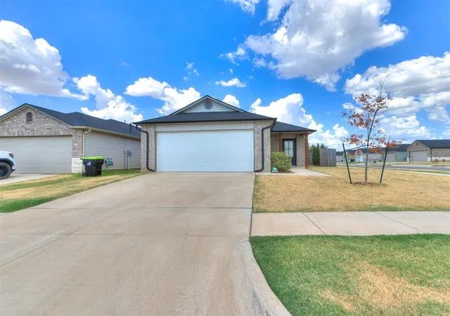 Single family home for sale at 1201 Corner Brk Dr, Purcell, OK 73080 | MLS# 1248526