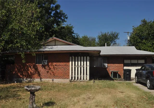 Photo 1 of Sale Pending at 111 S Norman Ave, Moore, OK 73160 | MLS# 1248529 | Listing updated on 2026-09-24