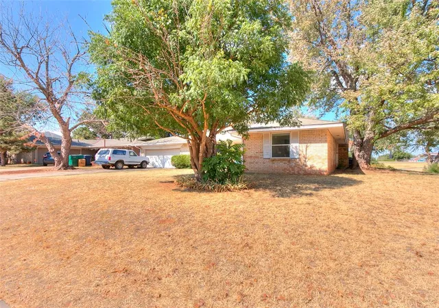 Photo 1 of Single family home for sale at 4005 Nw 62nd Terrace, Oklahoma City, OK 73112 | MLS# 1248536 | Listing updated on 2026-09-15