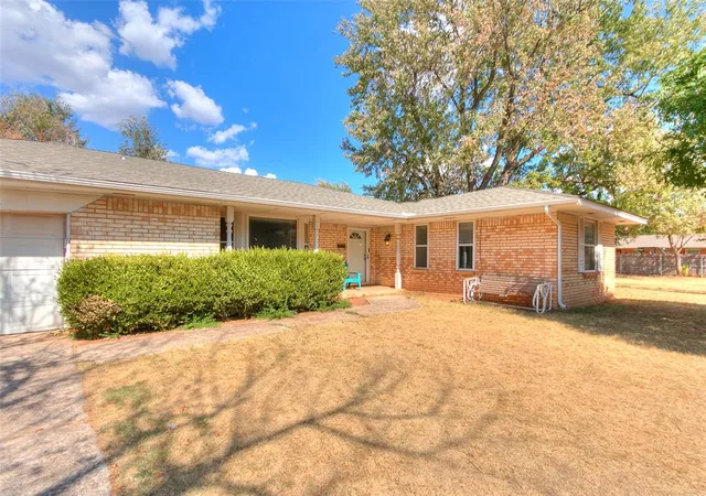Photo 3 of Single family home for sale at 4005 NW 62nd Terrace, Oklahoma City, OK 73112 | MLS# 1248536 | Listing updated on 2026-09-15